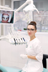 Врач-стоматолог-терапевт Базиленко Анна Владимировна